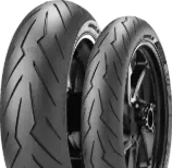 Close-up van het loopvlak Pirelli Diablo Rosso III 150/60 R17 66 H Rear TL M/C