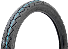 Close-up van het loopvlak Dunlop D104 2.75-17 41 P Rear TT
