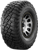 Close-up van het loopvlak BFGoodrich Mud Terrain T/A KM3 305/70 R16 118 Q POR