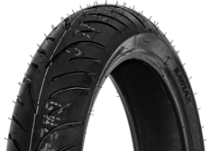 Close-up van het loopvlak Bridgestone Battlax Sport Touring T32 140/70 R18 67 V Rear TL