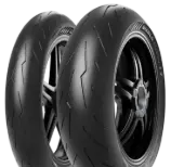 Close-up van het loopvlak Pirelli Diablo Rosso IV 150/60 R17 66 H Rear TL M/C .