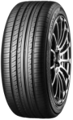 Close-up van het loopvlak Yokohama Advan dB V552 245/40 R21 100 Y XL, RPB