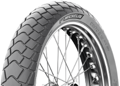 Close-up van het loopvlak Michelin Anakee Adventure 2 120/70 R19 60 V Front TL/TT