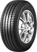 Close-up van het loopvlak Maxtrek SU-830 215/60 R16 108/106 S C