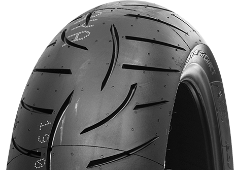 Close-up van het loopvlak Metzeler Roadtec Z8 Interact 190/50ZR17 (73 W) Rear TL M/C M