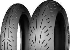 Close-up van het loopvlak Michelin Power Supersport 120/80 R16 Rear TL